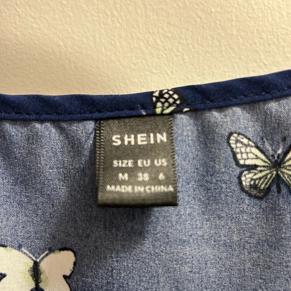 Butterfly top - Picture 2 of 3